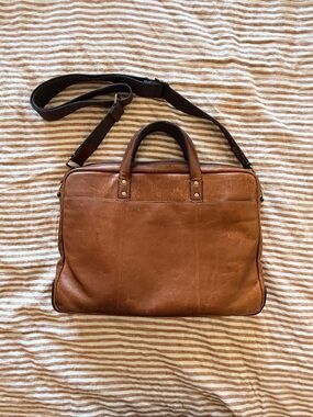 Fossil Men’s Leather Messenger Bag / Briefcase